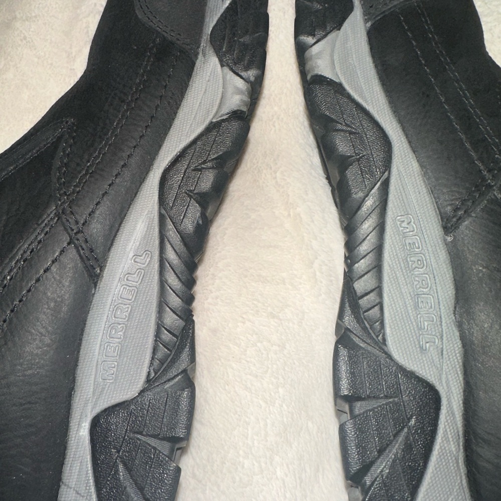 Merrell Black Slip on -Resistant Shoes - Picture 5 of 13